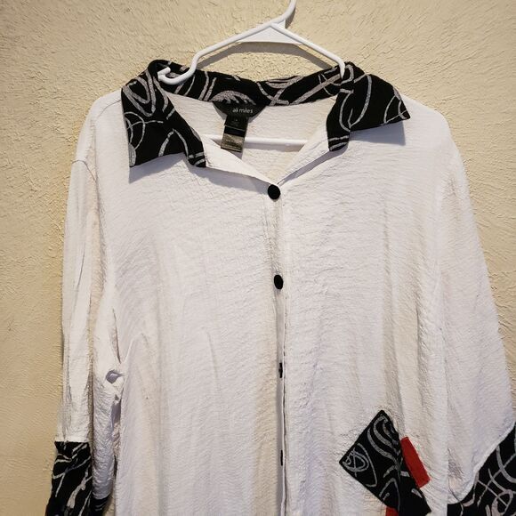 Ali Miles 3/4 Ruched Sleeve Button Puckered Fabric Tunic Top Size 1X White - Picture 2 of 8